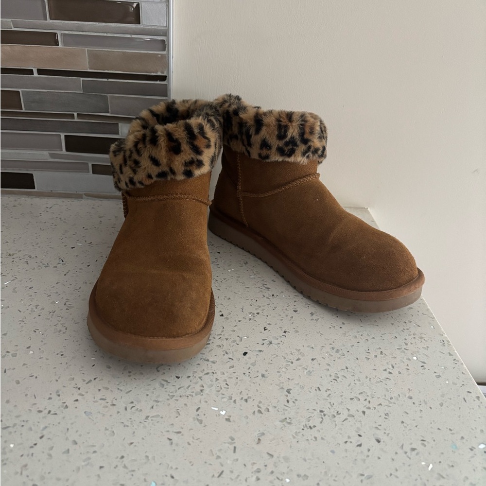 Koolaburra Women's leopard print Lined brownBoots